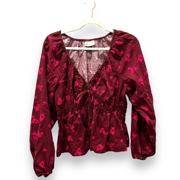 Universal Thread | Maroon Floral Puffed Long Sleeve Tie Front Blouse Size Medium - Picture 5 of 12